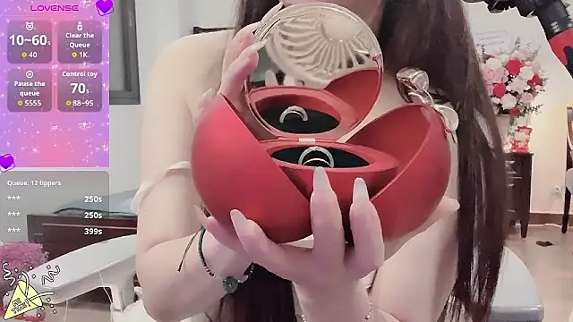 Berrysweet 68 online show from 03/08/26, 02:09