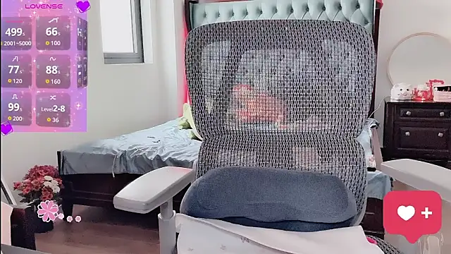 Berrysweet 68 online show from 04/12/26, 02:48