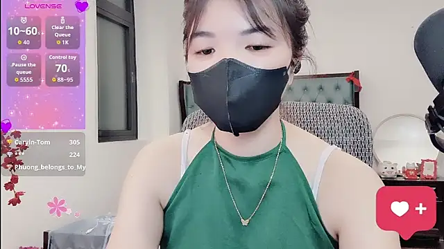 Berrysweet 68 online show from 04/08/26, 03:35