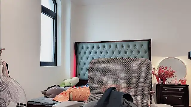 Berrysweet 68 online show from 02/09/26, 07:28