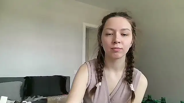 Adela Vetta online show from 03/23/26, 10:15