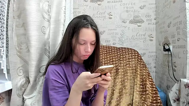 Snapshot of Adela_Vetta chatting on 03/16/25, 07:38 Adela Vetta online show from 03/16/25, 07:38