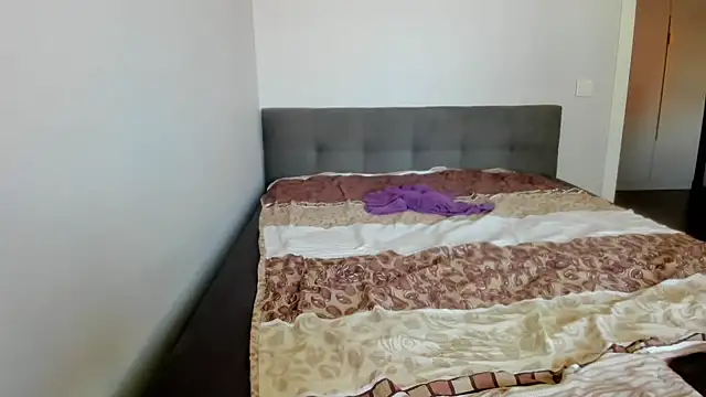 Adela Vetta online show from 03/22/26, 10:50