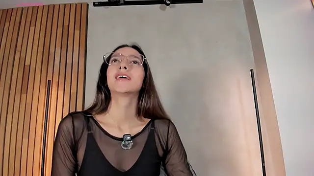 honeyhot69   online show from 01/14/26, 11:58