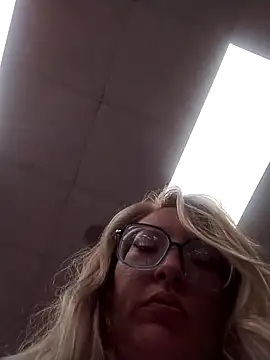 xWhoreAbleX Pika online show from 11/21/25, 12:59