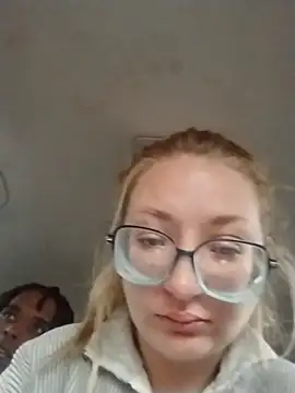 xWhoreAbleX Pika online show from 12/04/25, 07:02