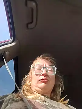 xWhoreAbleX Pika online show from 11/30/25, 03:02