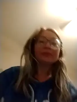 xWhoreAbleX Pika online show from 11/03/25, 04:54