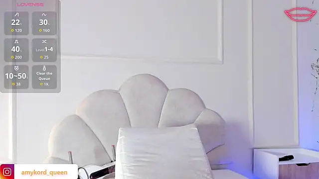 Snapshot of Amykord chatting on 12/04/25, 11:53 Amykord online show from 12/04/25, 11:53