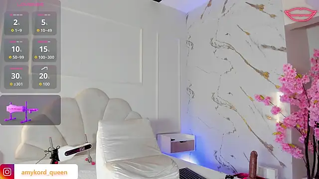 Snapshot of Amykord chatting on 11/13/25, 11:47 Amykord online show from 11/13/25, 11:47