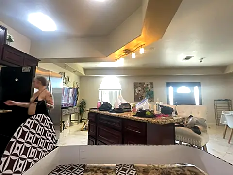 tatted-bitty online show from 09/14/25, 08:20