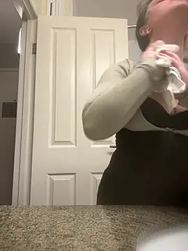 tatted-bitty online show from 02/26/26, 12:16