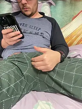 ionut9879 online show from 02/11/26, 12:49