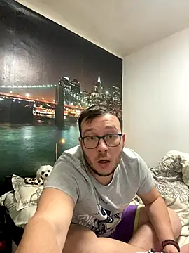 ionut9879 online show from 11/28/25, 12:16