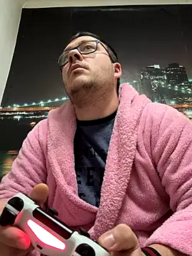 ionut9879 online show from 12/16/25, 03:16