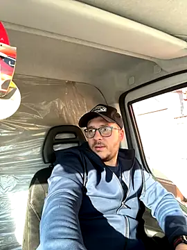 ionut9879 online show from 11/24/25, 11:10