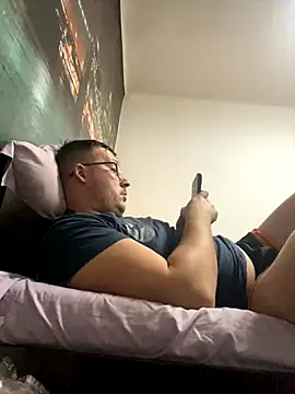 ionut9879 online show from 11/07/25, 11:48