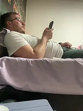 ionut9879 online show from 03/10/26, 02:32