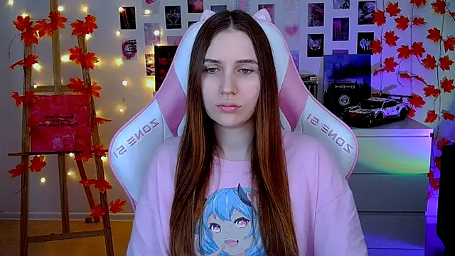 AliceCharmy online show from 12/01/25, 08:04