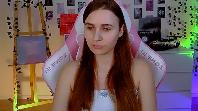 AliceCharmy online show from 02/18/25, 07:09