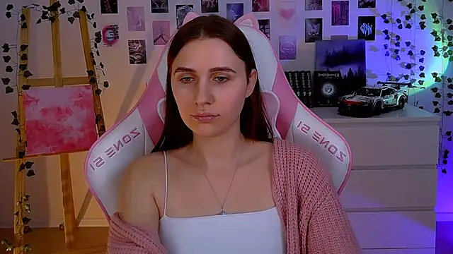 AliceCharmy online show from 01/30/25, 01:20