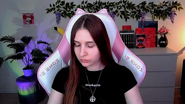 AliceCharmy online show from 03/20/26, 04:08