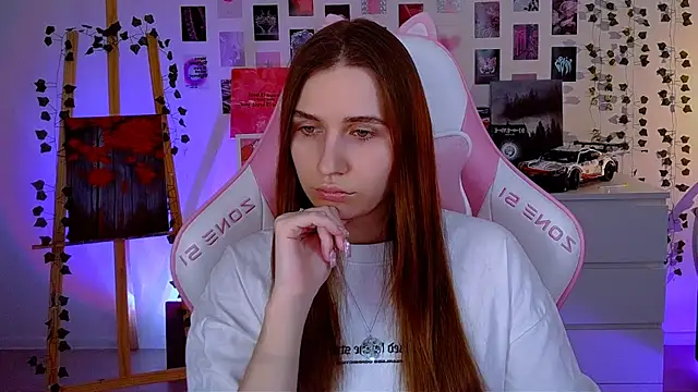 AliceCharmy online show from 02/28/25, 06:09