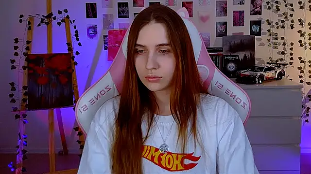 AliceCharmy online show from 03/16/25, 05:39