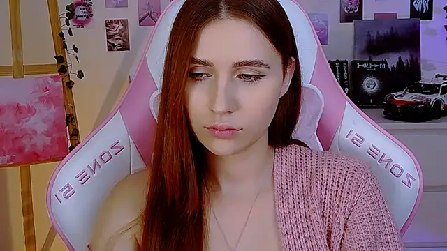 AliceCharmy online show from 01/29/25, 01:49