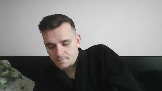 Snapshot of Huge_cock22cm chatting on 03/19/25, 06:57 Huge cock22cm online show from 03/19/25, 06:57