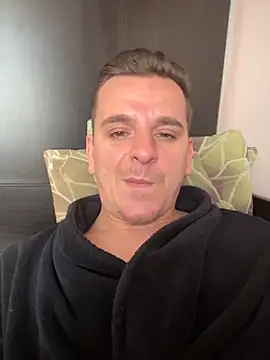 Huge cock22cm online show from 04/07/26, 12:18