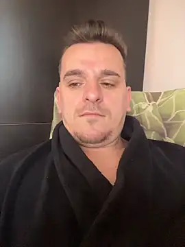 Huge cock22cm online show from 03/07/26, 05:47