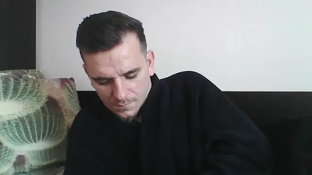 Snapshot of Huge_cock22cm chatting on 03/04/25, 10:24 Huge cock22cm online show from 03/04/25, 10:24