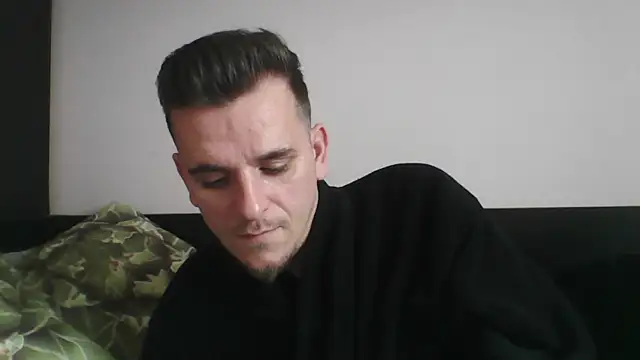 Snapshot of Huge_cock22cm chatting on 03/02/25, 11:19 Huge cock22cm online show from 03/02/25, 11:19