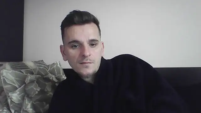 Snapshot of Huge_cock22cm chatting on 03/01/25, 09:07 Huge cock22cm online show from 03/01/25, 09:07