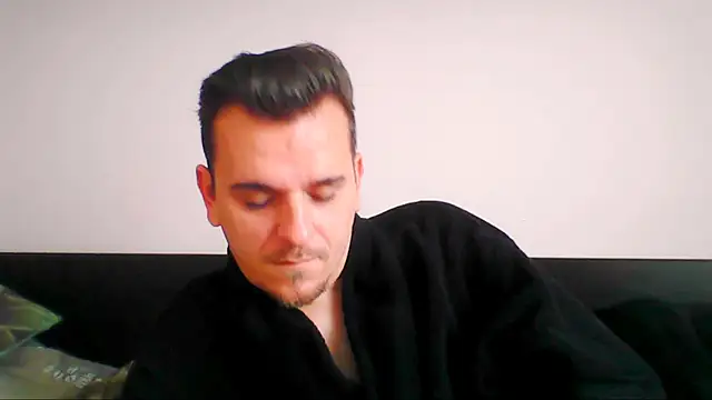 Huge cock22cm online show from 01/12/26, 08:32