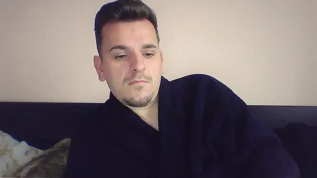 Snapshot of Huge_cock22cm chatting on 11/22/25, 07:29 Huge cock22cm online show from 11/22/25, 07:29