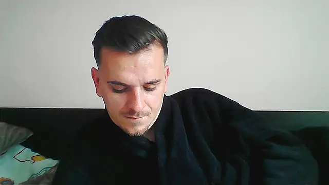 Snapshot of Huge_cock22cm chatting on 10/16/25, 10:45 Huge cock22cm online show from 10/16/25, 10:45