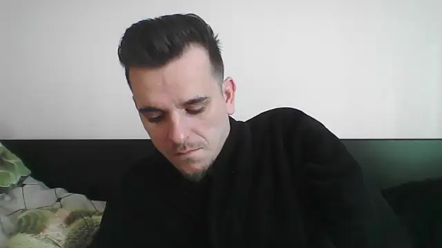 Snapshot of Huge_cock22cm chatting on 03/06/25, 07:25 Huge cock22cm online show from 03/06/25, 07:25