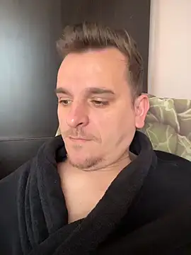 Huge cock22cm online show from 03/20/26, 06:47