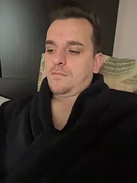 Huge cock22cm online show from 02/25/26, 08:03