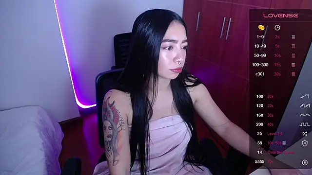 megan bluee23 online show from 02/19/25, 03:27