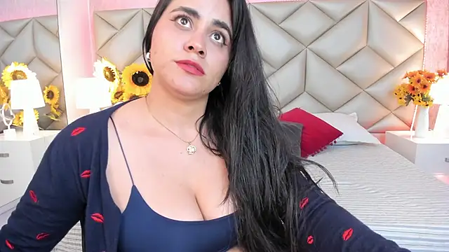 Brenda Garcia online show from 11/13/25, 10:35