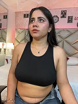 Brenda Garcia online show from 11/03/25, 03:01