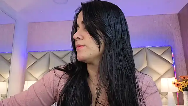 Brenda Garcia online show from 09/21/25, 12:10