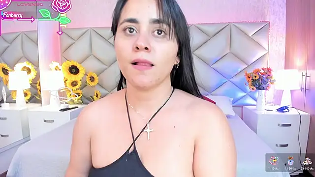 Brenda Garcia online show from 11/17/25, 03:10