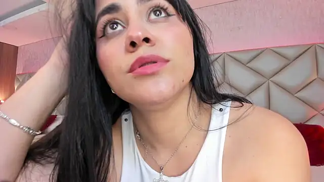 Brenda Garcia online show from 11/15/25, 07:18