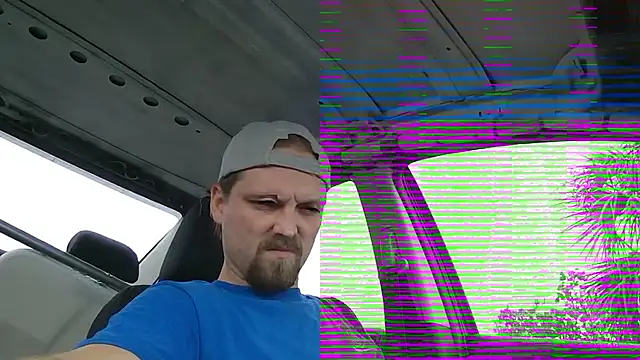 Snapshot of VitaminDrewFl chatting on 01/14/26, 07:28 VitaminDrewFl online show from 01/14/26, 07:28