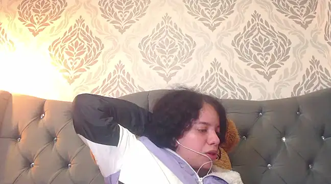 EmmaCowperr online show from 02/27/25, 03:59