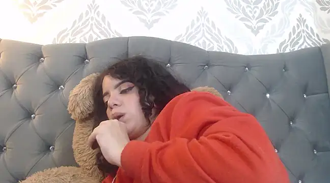 EmmaCowperr online show from 03/08/25, 11:07